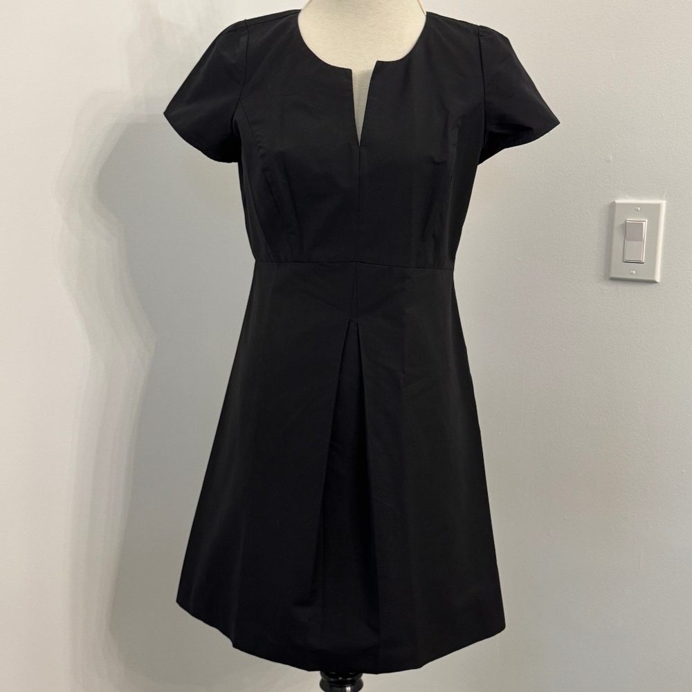 COMPTOIR DES COTONNIERS  Black Cotton Twill mid-length dress cap sleeves US 8